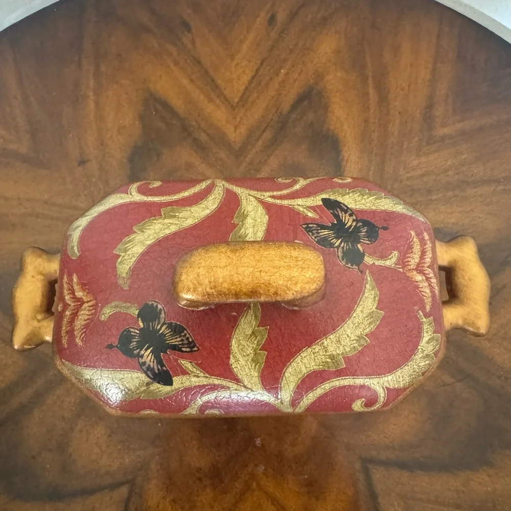 Decorative Hand Painted Resin Box With Handles 7” - Picture 3 of 8